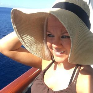 Meet your Posher, Amber